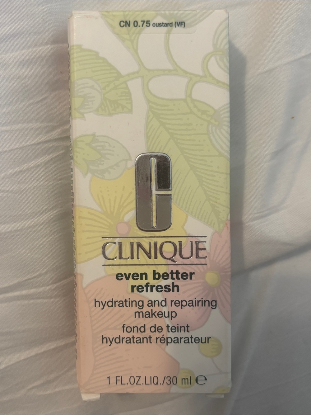Clinique Even Better Refresh Hydrating & Repairing Makeup - Custard (CN 0.75)